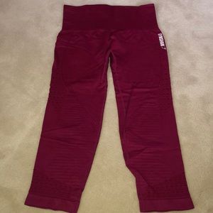 Cropped Gymshark Leggings Plum